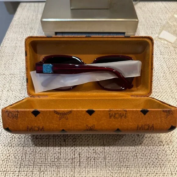MCM Bordeaux Rectangular Ladies Dark Glasses with Case NWT Authentic MCM Bordeaux Rectangular Ladies | Mercari main image 4